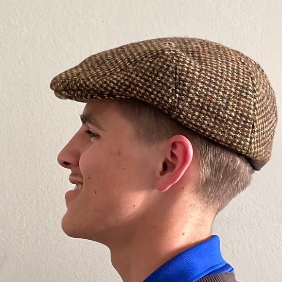 Vintage Harris Tweed 100% wool newsboy cap hat sz 7 3/8 - Picture 1 of 7